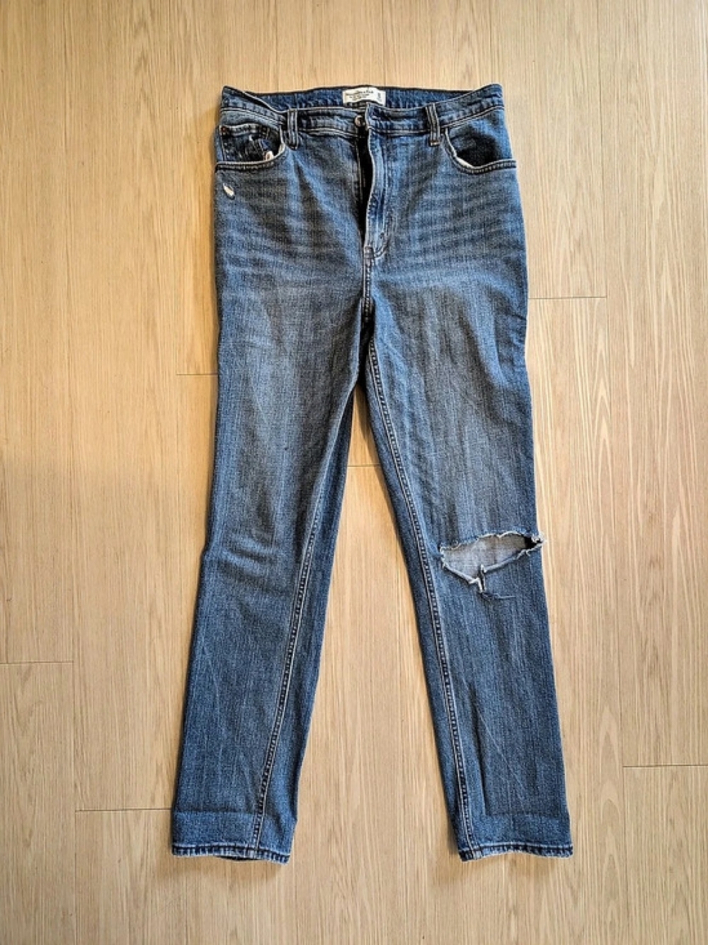 Abercrombie & Fitch The 90s Slim Straight Ultra High Rise Jeans Blue Waist 30